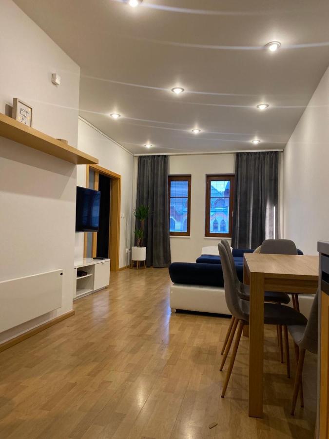 Apartmán Lara Komárno Esterno foto
