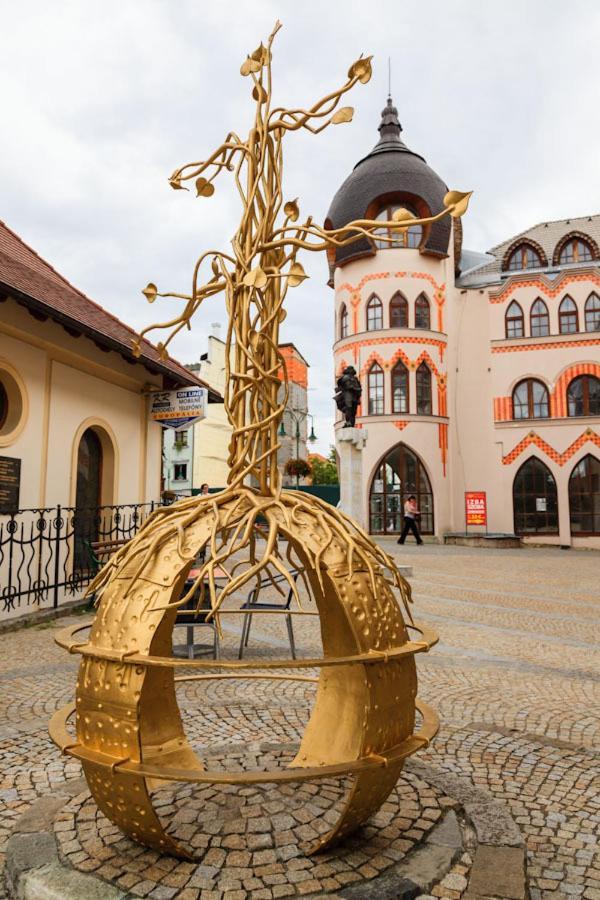Apartmán Lara Komárno Esterno foto